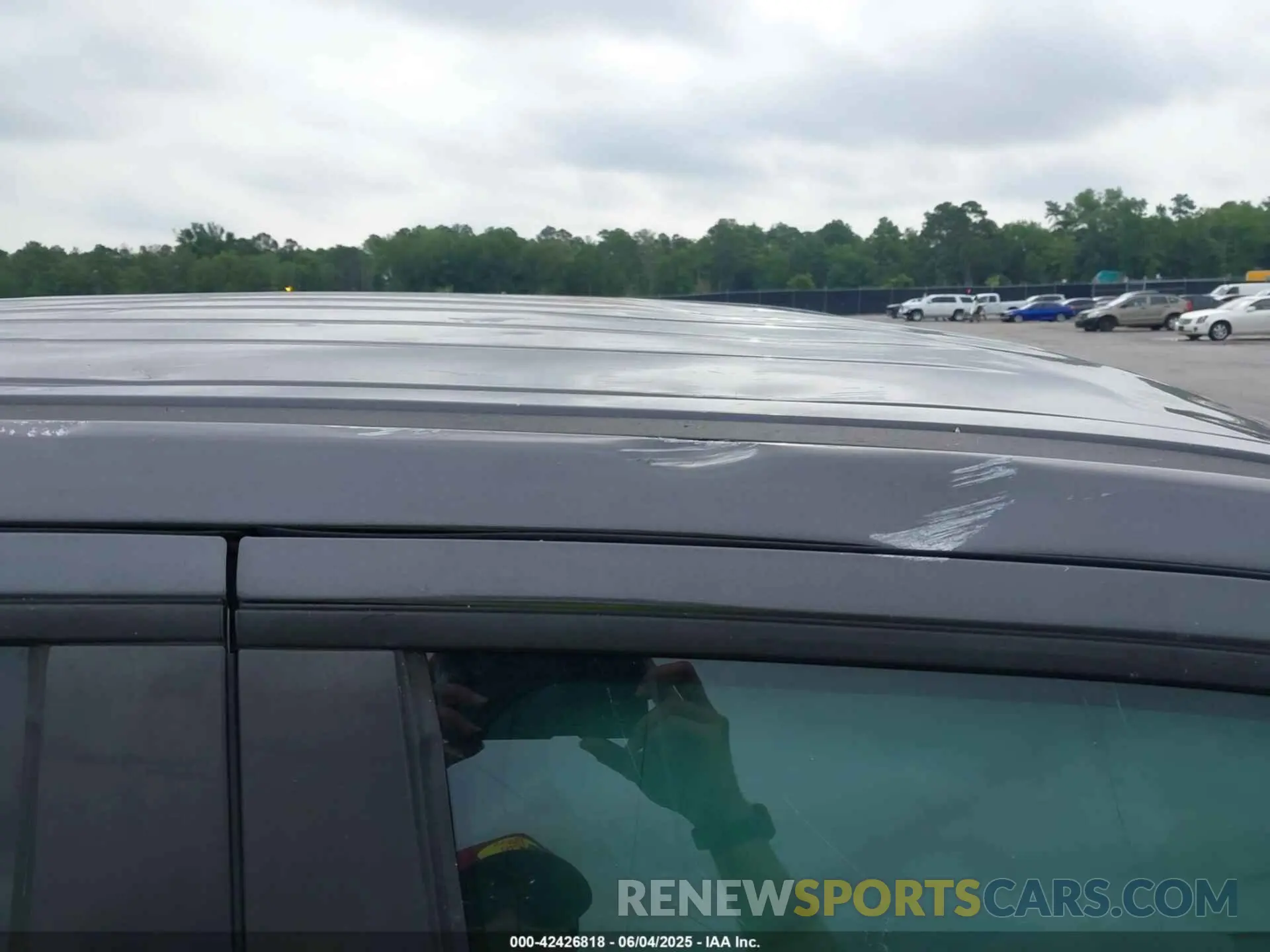 20 Photograph of a damaged car 1C6RRELT5KN625118 RAM 1500 2019