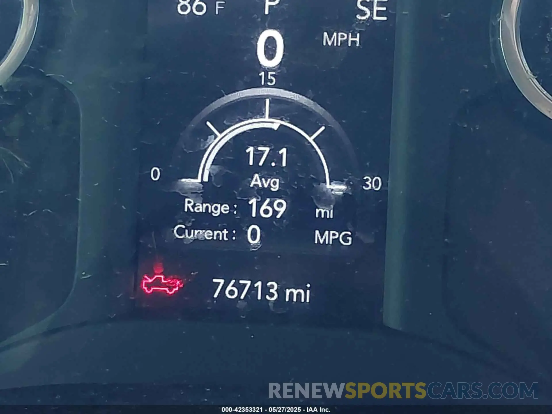 15 Photograph of a damaged car 1C6RREMG9KN891758 RAM 1500 2019