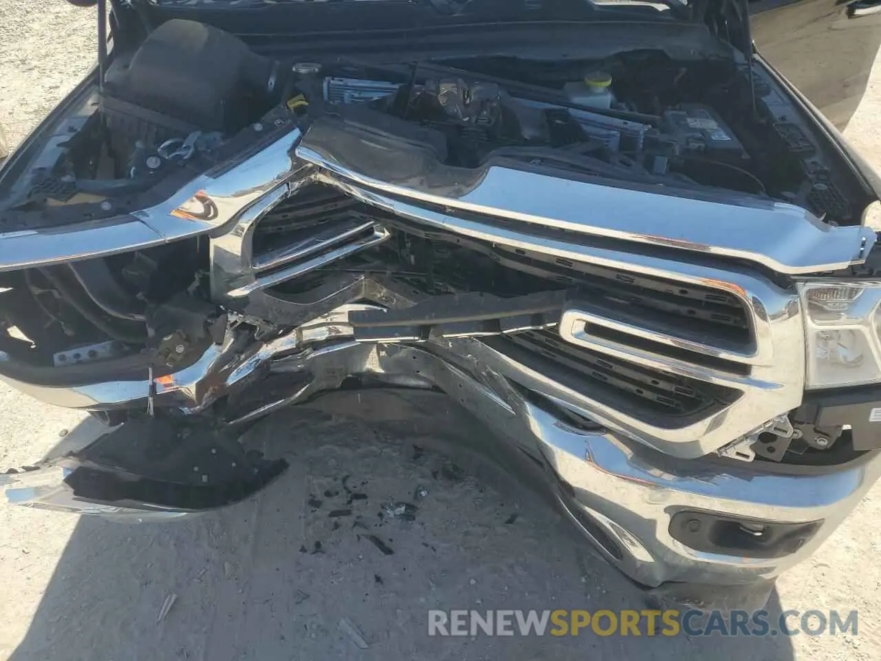 12 Photograph of a damaged car 1C6RREMT2KN730388 RAM 1500 2019