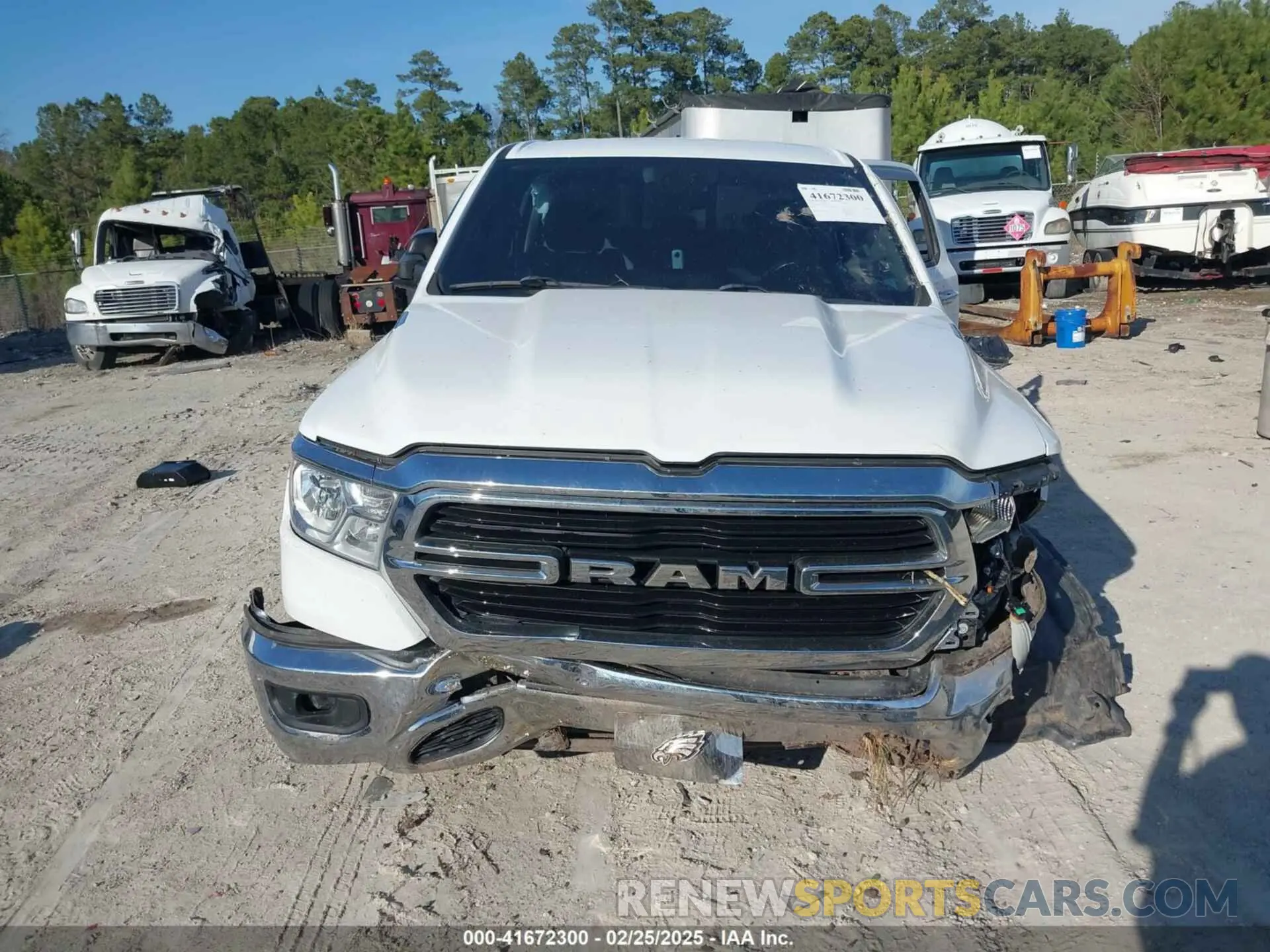 12 Photograph of a damaged car 1C6RREMT2KN913080 RAM 1500 2019