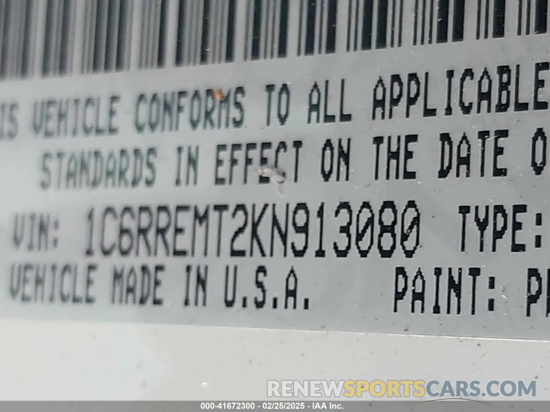 9 Photograph of a damaged car 1C6RREMT2KN913080 RAM 1500 2019