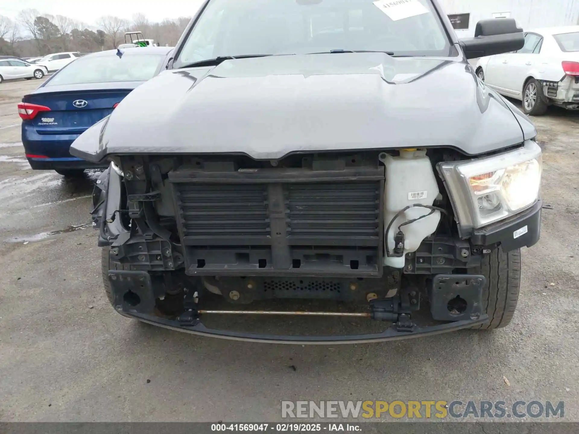 6 Photograph of a damaged car 1C6RRFBG1KN911445 RAM 1500 2019