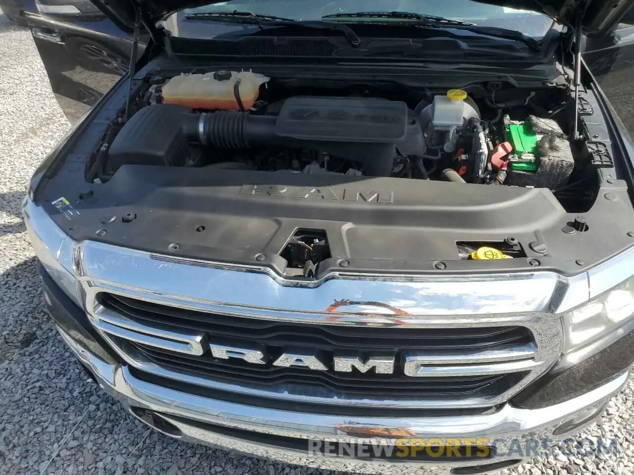 11 Photograph of a damaged car 1C6RRFBG5KN831422 RAM 1500 2019