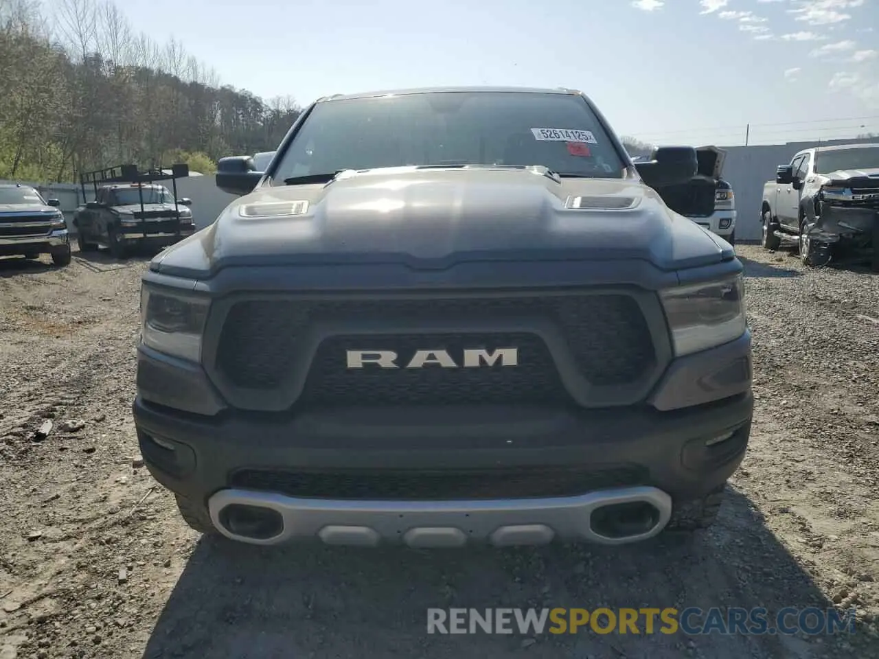 5 Photograph of a damaged car 1C6RRFEG2KN841658 RAM 1500 2019