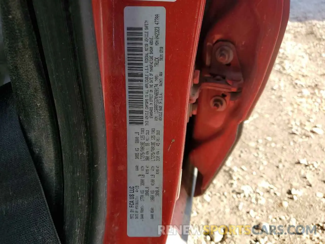 13 Photograph of a damaged car 1C6RRFEG7KN820174 RAM 1500 2019