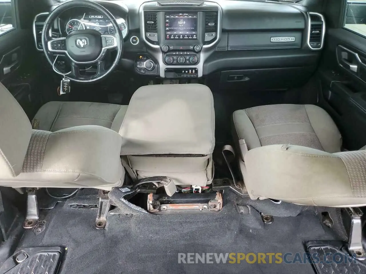 8 Photograph of a damaged car 1C6RRFFG0KN737636 RAM 1500 2019