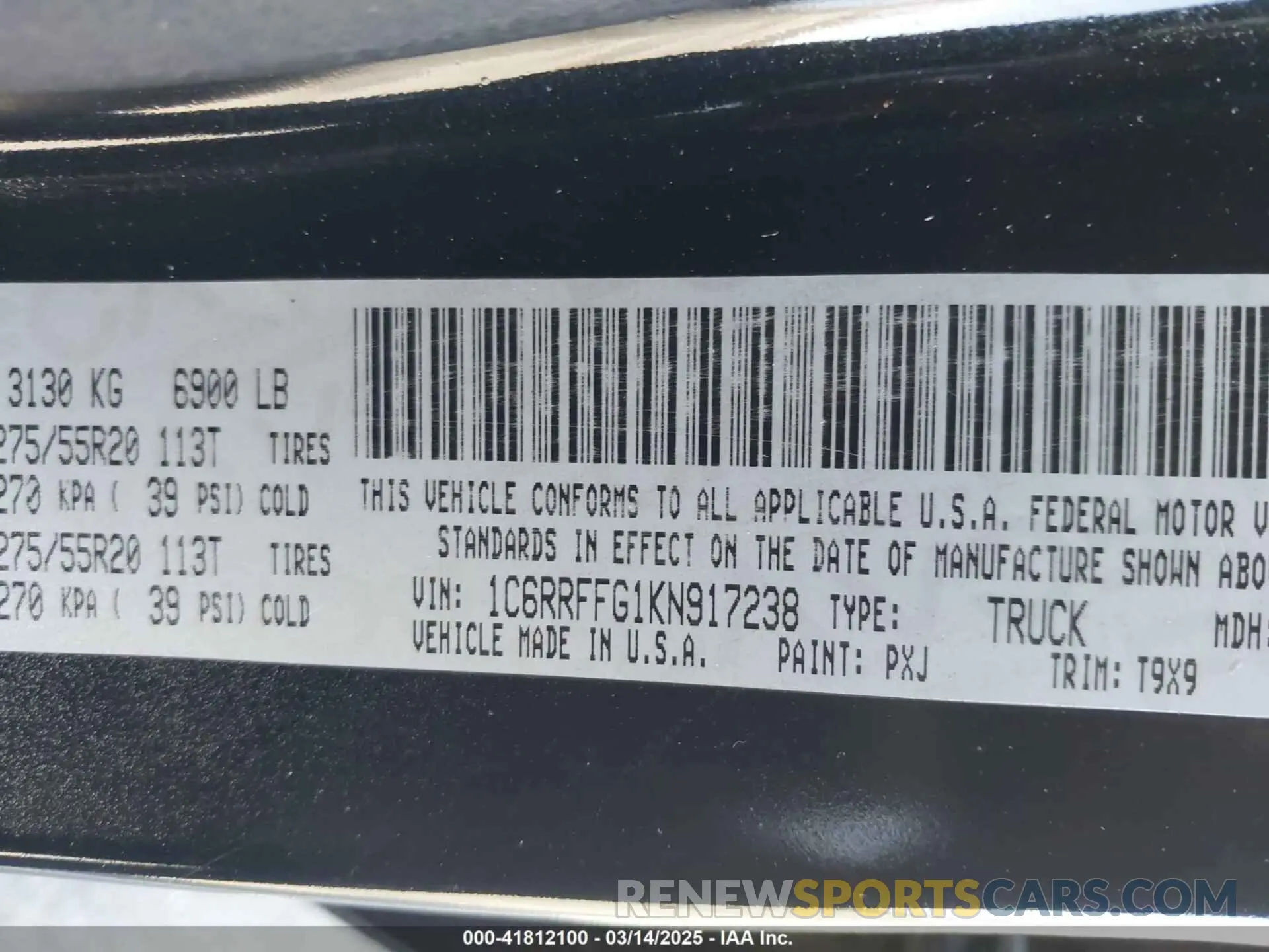 9 Photograph of a damaged car 1C6RRFFG1KN917238 RAM 1500 2019