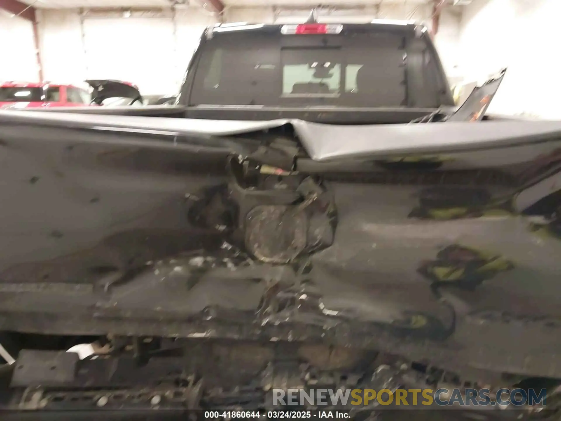 15 Photograph of a damaged car 1C6RRFFG2KN847023 RAM 1500 2019
