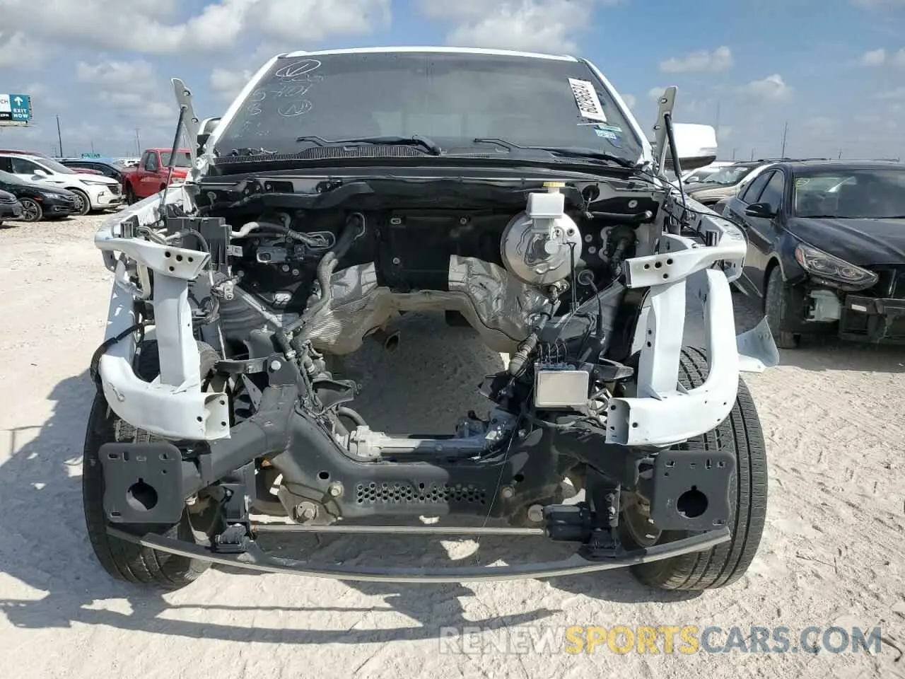 5 Photograph of a damaged car 1C6RRFFG2KN873380 RAM 1500 2019