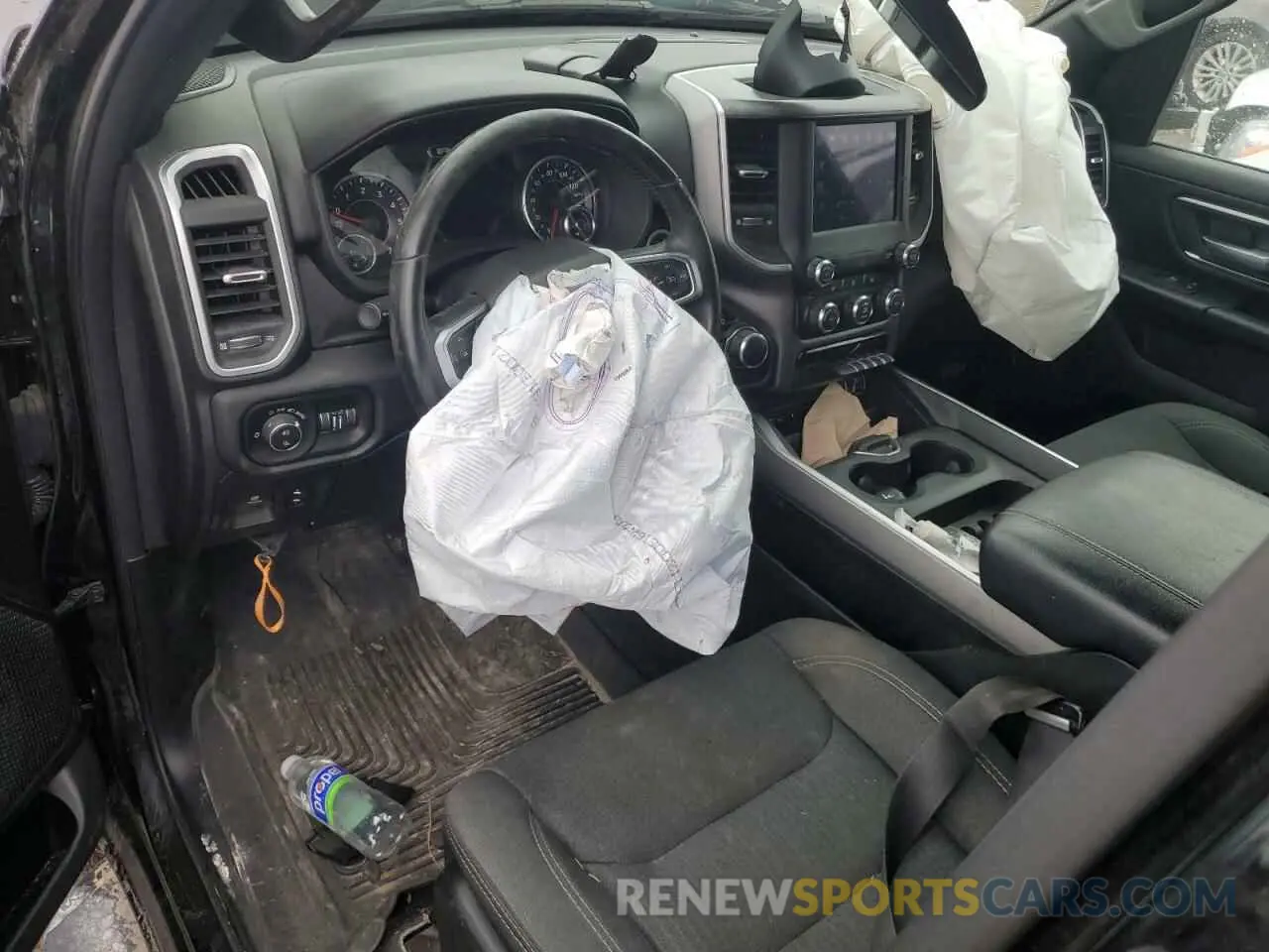 8 Photograph of a damaged car 1C6RRFFG2KN881477 RAM 1500 2019