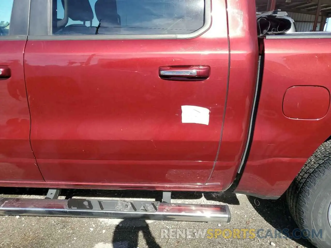 12 Photograph of a damaged car 1C6RRFFG3KN862260 RAM 1500 2019