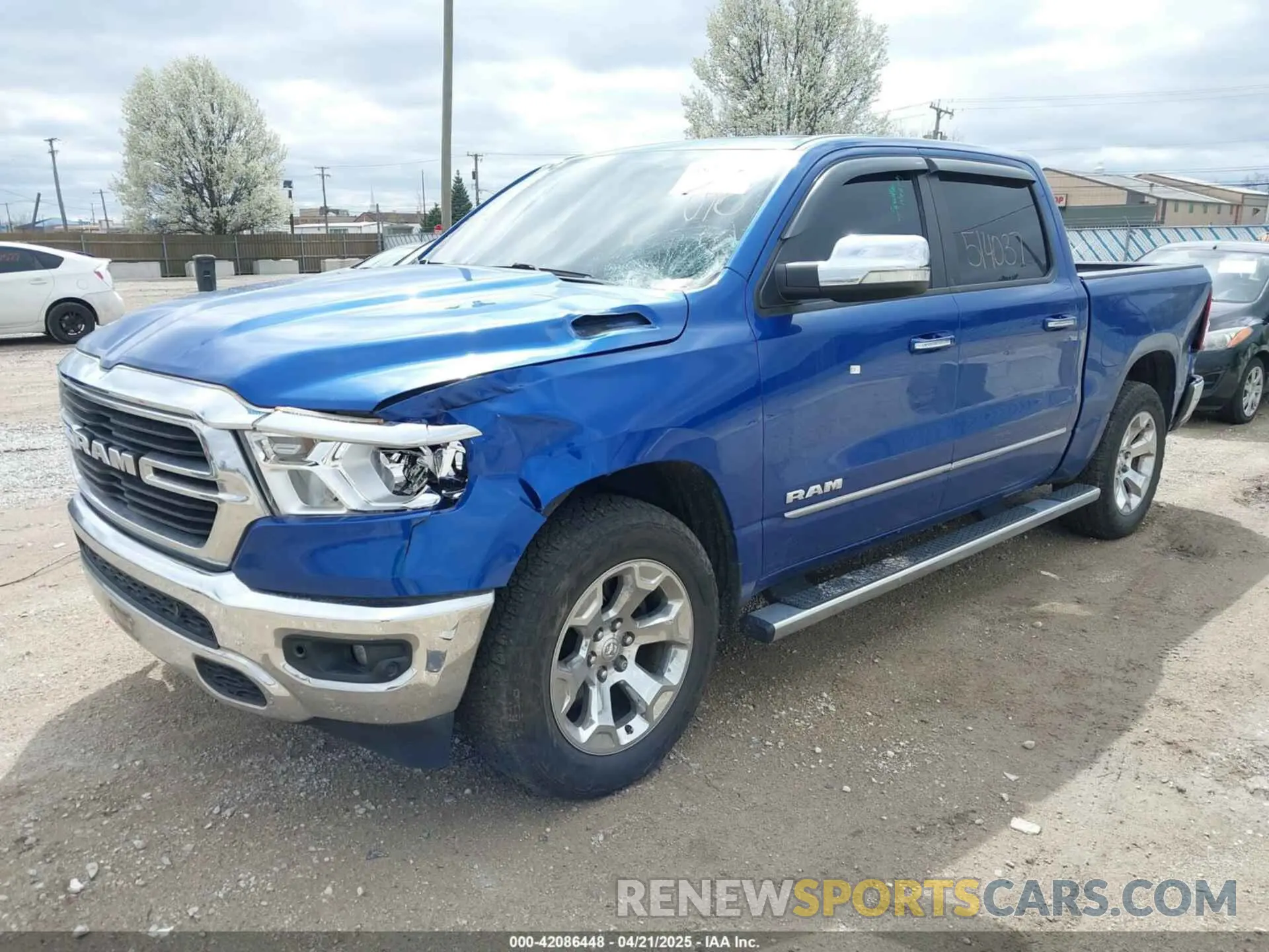 2 Photograph of a damaged car 1C6RRFFG5KN755405 RAM 1500 2019