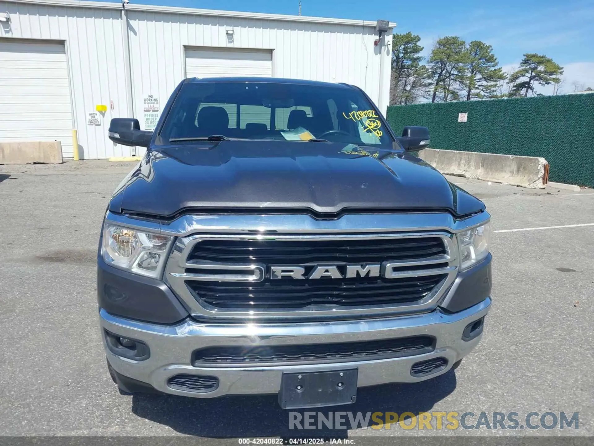 12 Photograph of a damaged car 1C6RRFFG7KN782511 RAM 1500 2019