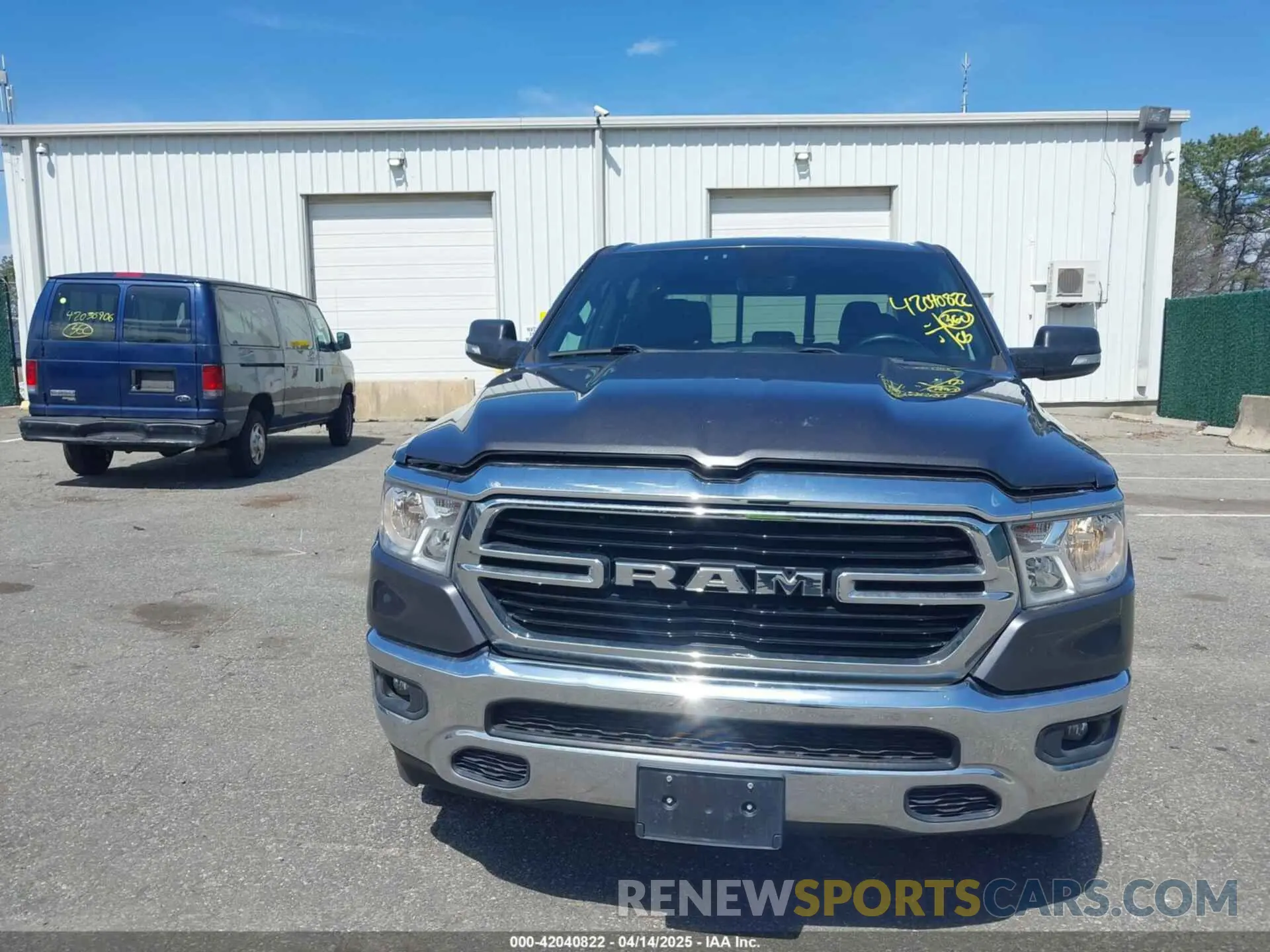 6 Photograph of a damaged car 1C6RRFFG7KN782511 RAM 1500 2019