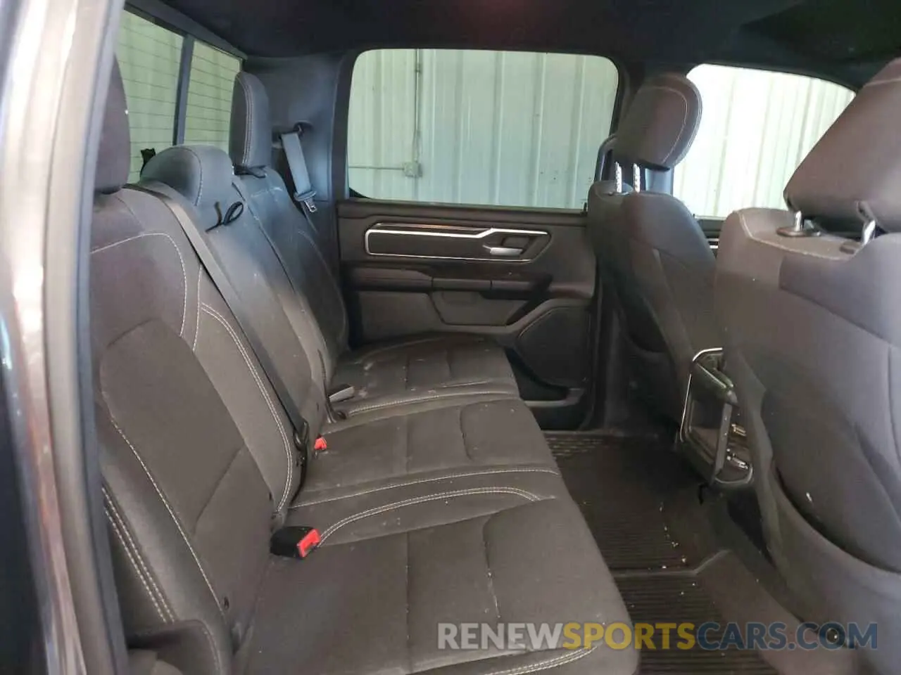 10 Photograph of a damaged car 1C6RRFFG8KN796885 RAM 1500 2019
