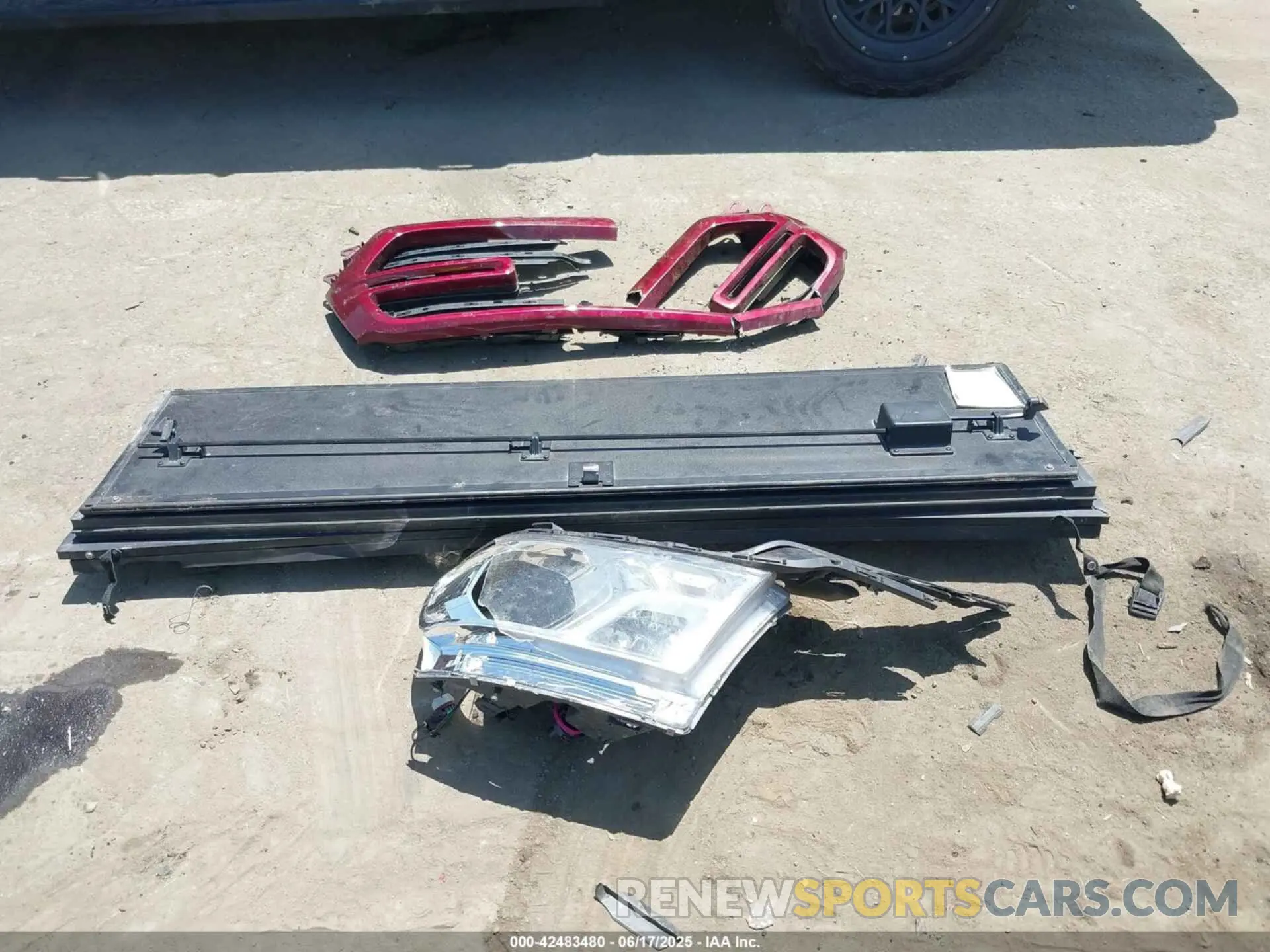 12 Photograph of a damaged car 1C6RRFFGXKN720097 RAM 1500 2019