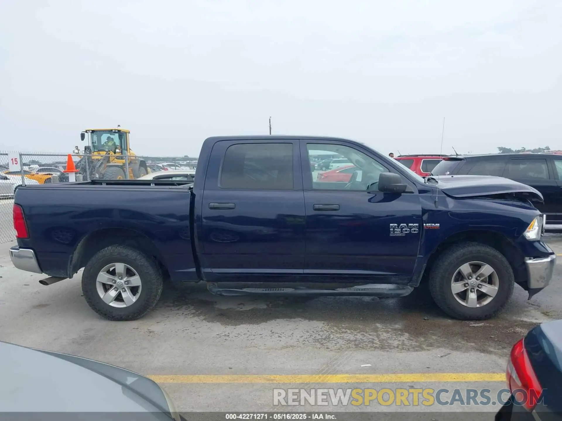 13 Photograph of a damaged car 1C6RRFKT8KS532487 RAM 1500 2019