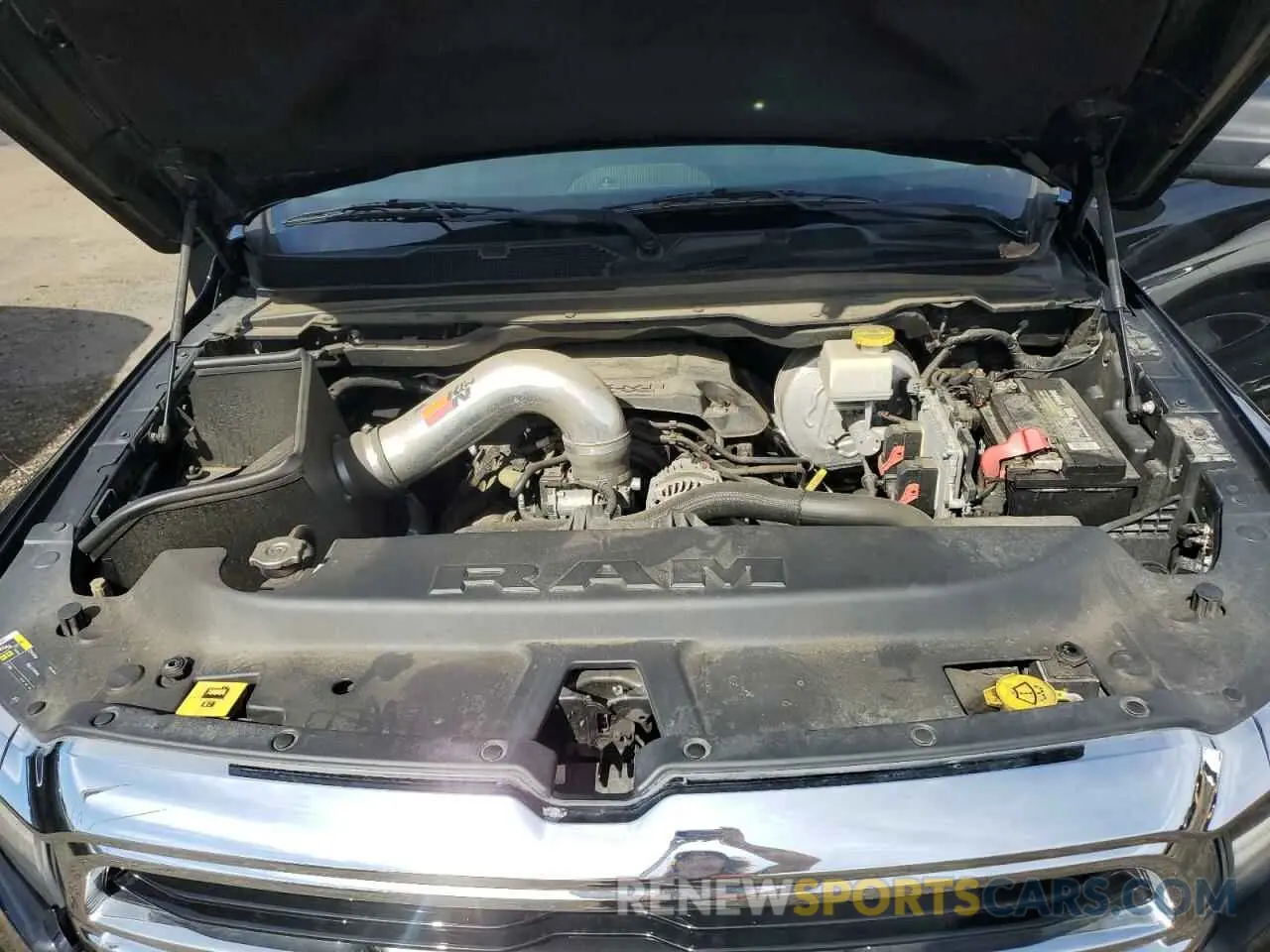 11 Photograph of a damaged car 1C6SRFBT0KN515439 RAM 1500 2019