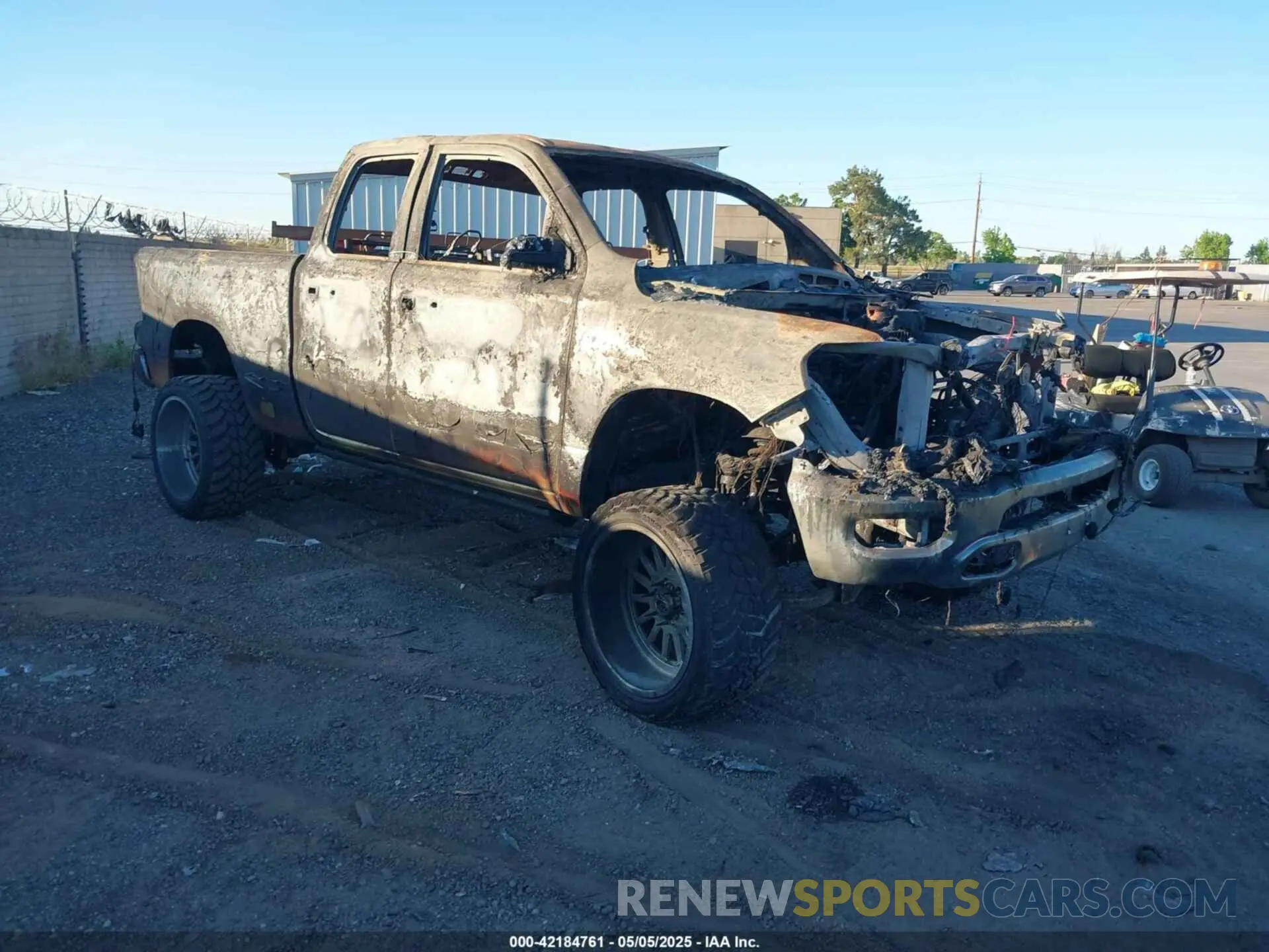 1 Photograph of a damaged car 1C6SRFBT1KN624928 RAM 1500 2019