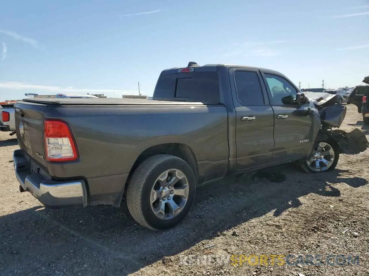 3 Photograph of a damaged car 1C6SRFBT2KN918161 RAM 1500 2019