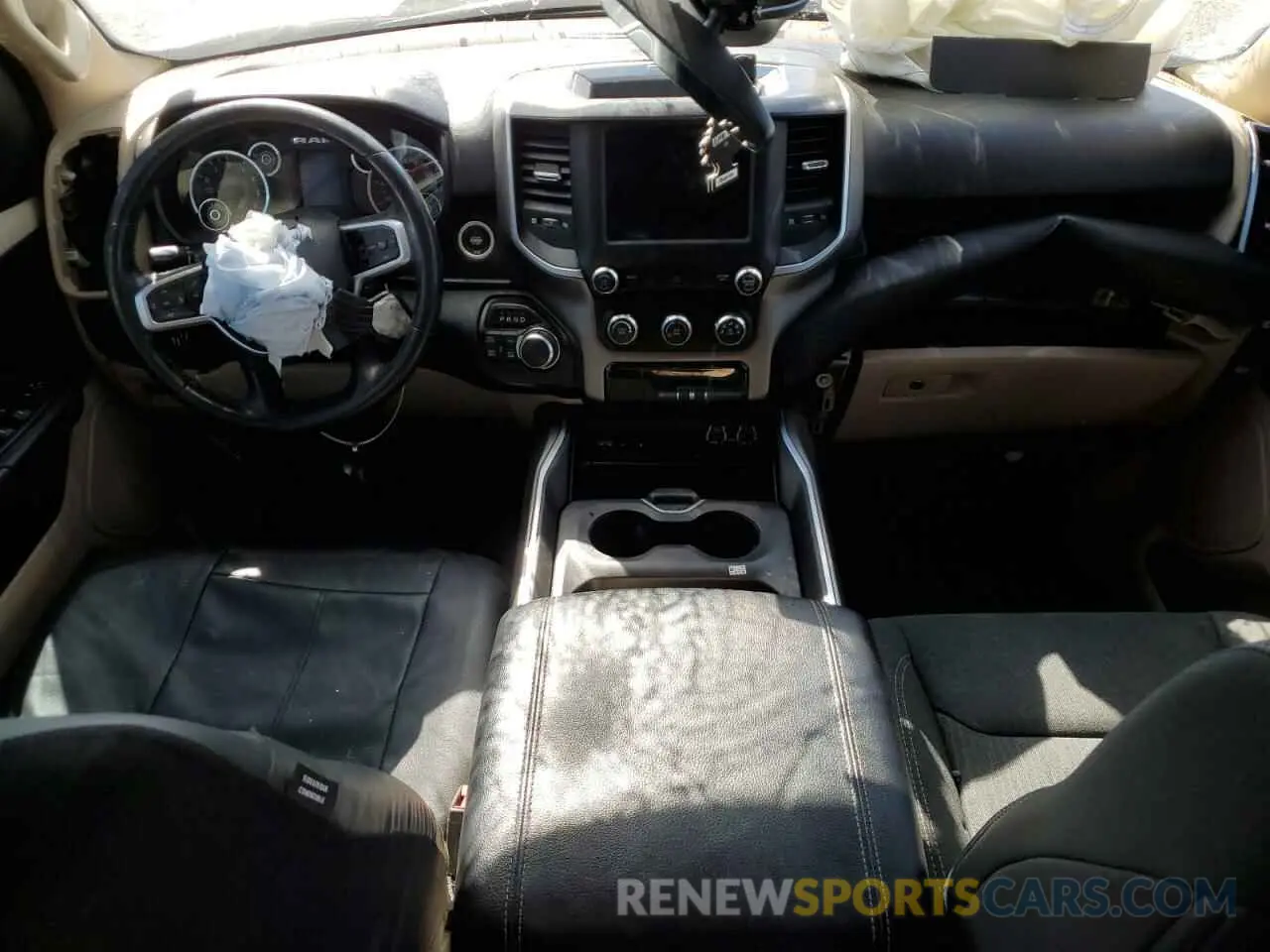8 Photograph of a damaged car 1C6SRFBT2KN918161 RAM 1500 2019