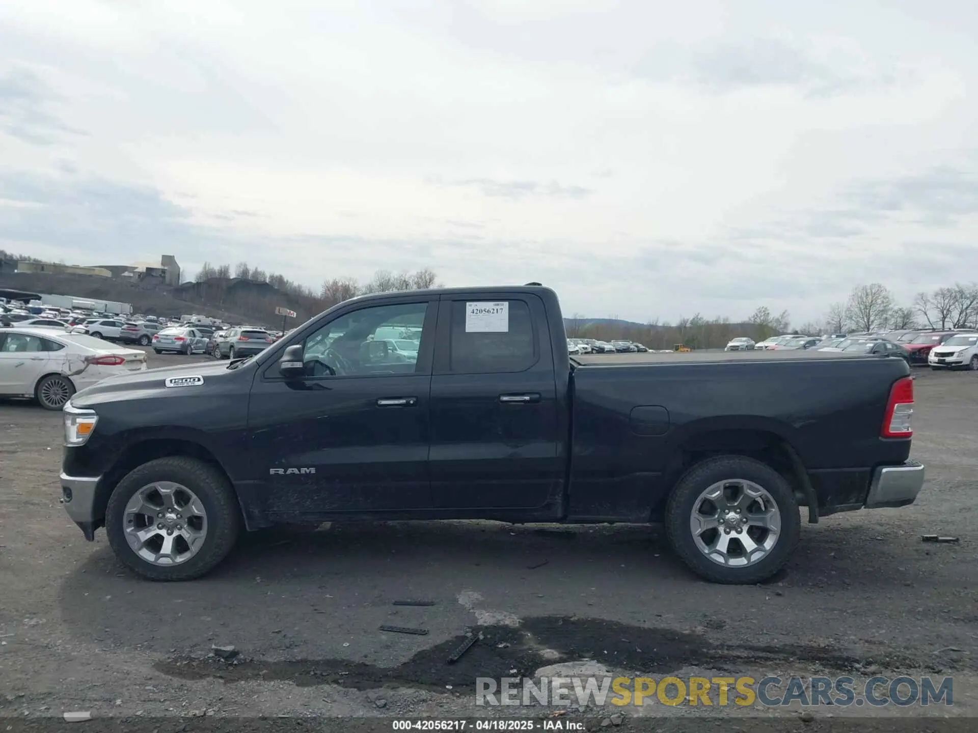 14 Photograph of a damaged car 1C6SRFBT3KN623246 RAM 1500 2019
