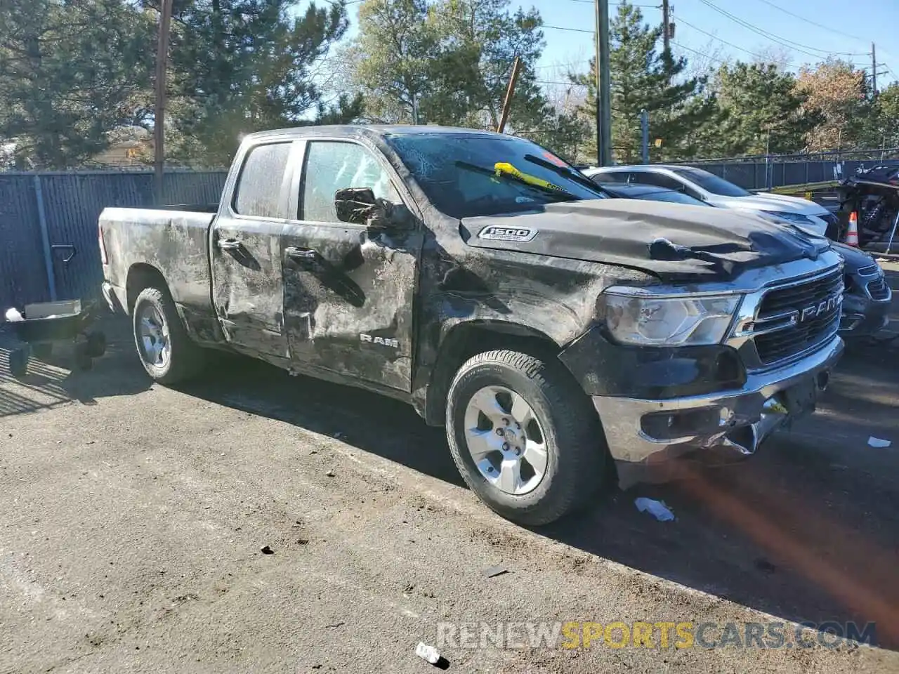 4 Photograph of a damaged car 1C6SRFBT6KN667564 RAM 1500 2019