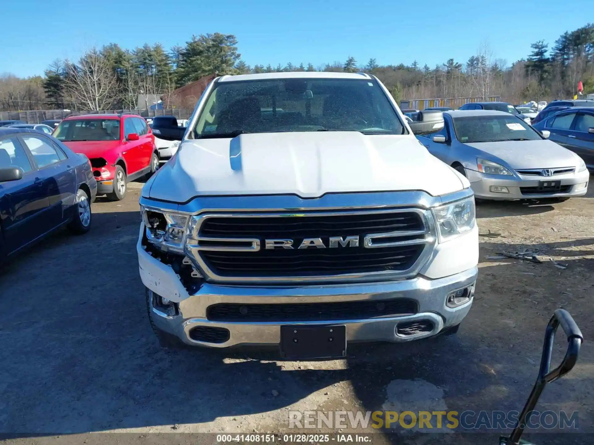 12 Photograph of a damaged car 1C6SRFBT6KN744997 RAM 1500 2019