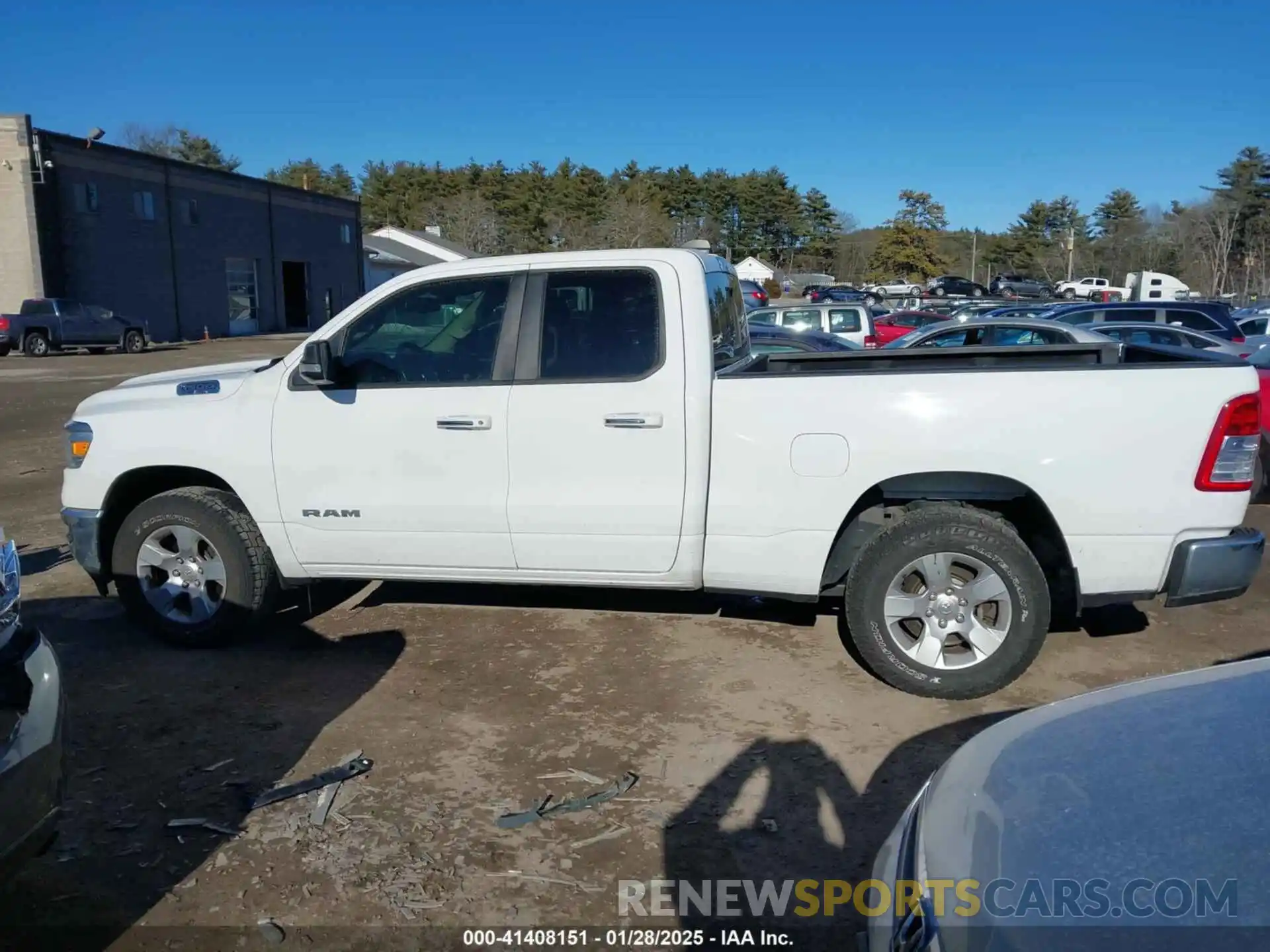 14 Photograph of a damaged car 1C6SRFBT6KN744997 RAM 1500 2019