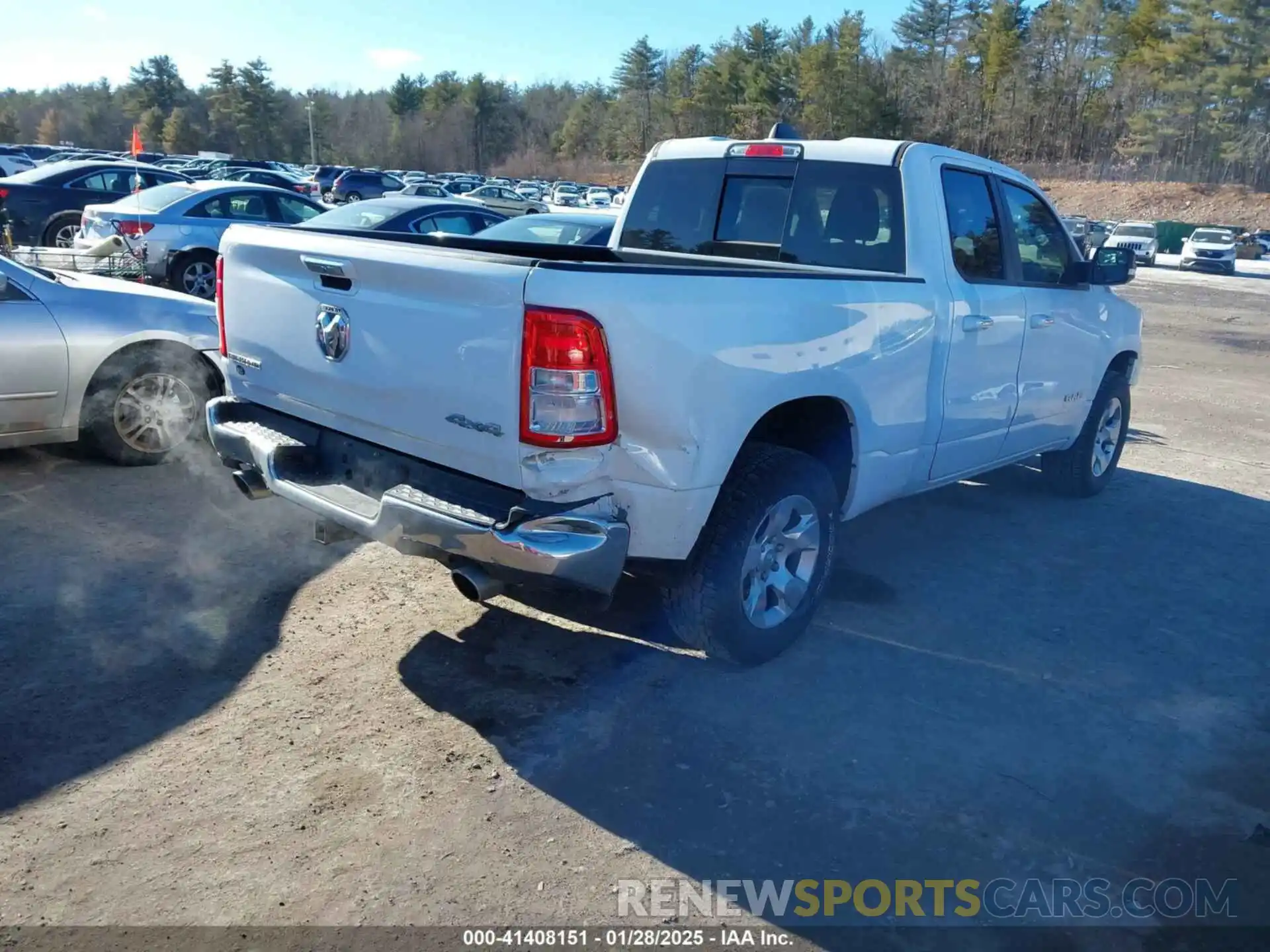 4 Photograph of a damaged car 1C6SRFBT6KN744997 RAM 1500 2019