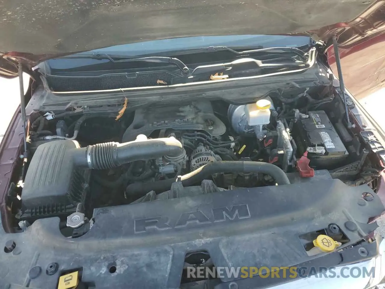 11 Photograph of a damaged car 1C6SRFBT7KN516085 RAM 1500 2019