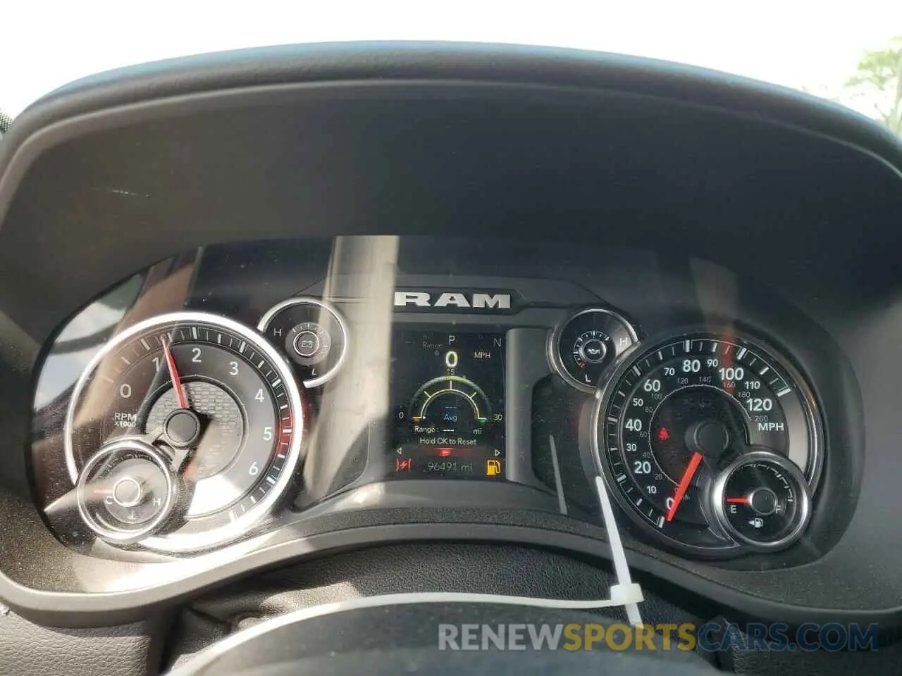 9 Photograph of a damaged car 1C6SRFBT8KN623744 RAM 1500 2019
