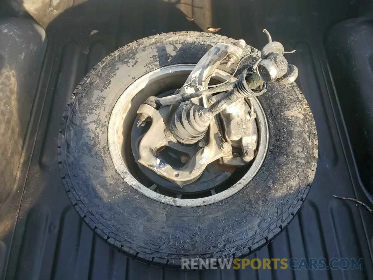 12 Photograph of a damaged car 1C6SRFBT8KN859892 RAM 1500 2019