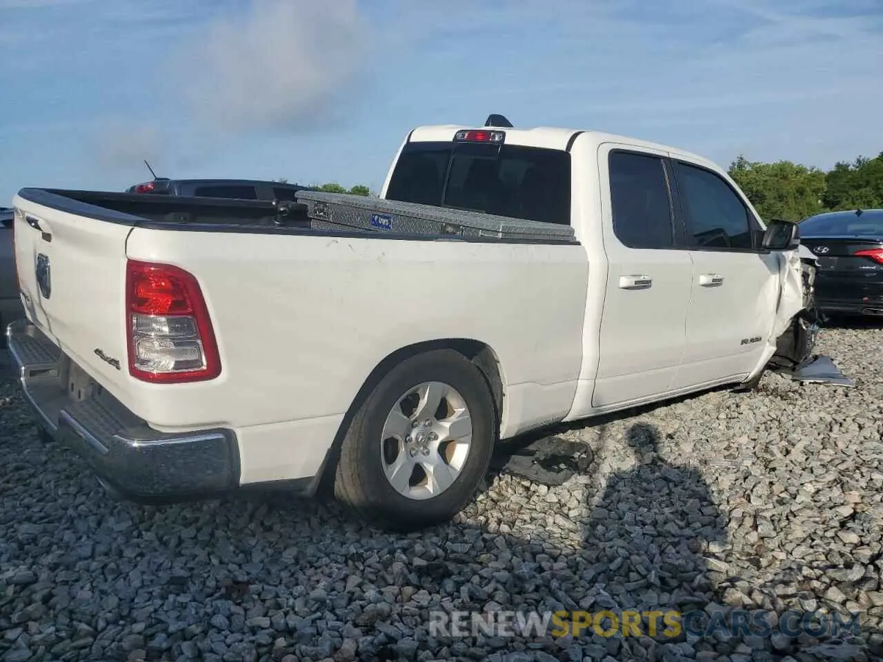 3 Photograph of a damaged car 1C6SRFBT8KN859892 RAM 1500 2019