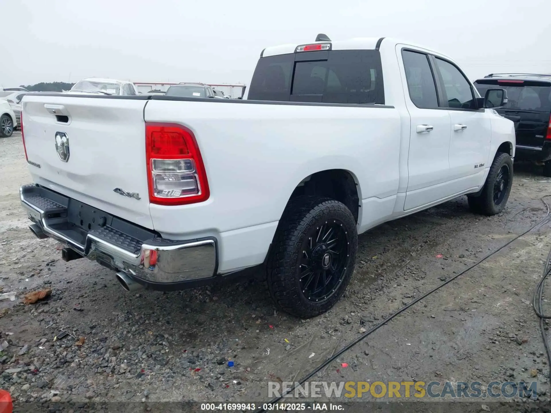4 Photograph of a damaged car 1C6SRFBT9KN758943 RAM 1500 2019