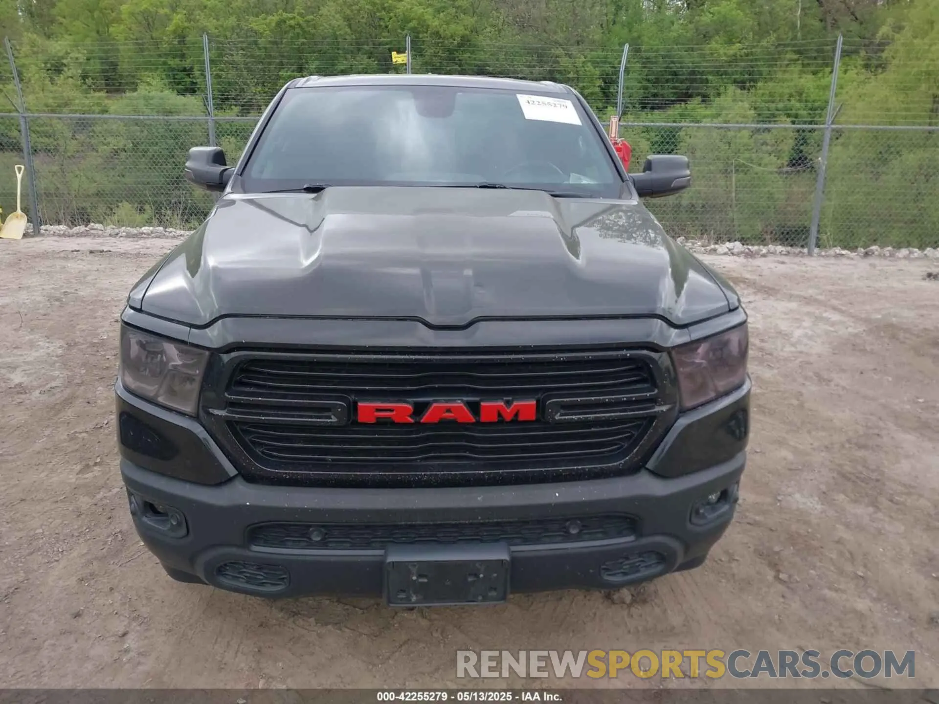 12 Photograph of a damaged car 1C6SRFBTXKN656065 RAM 1500 2019