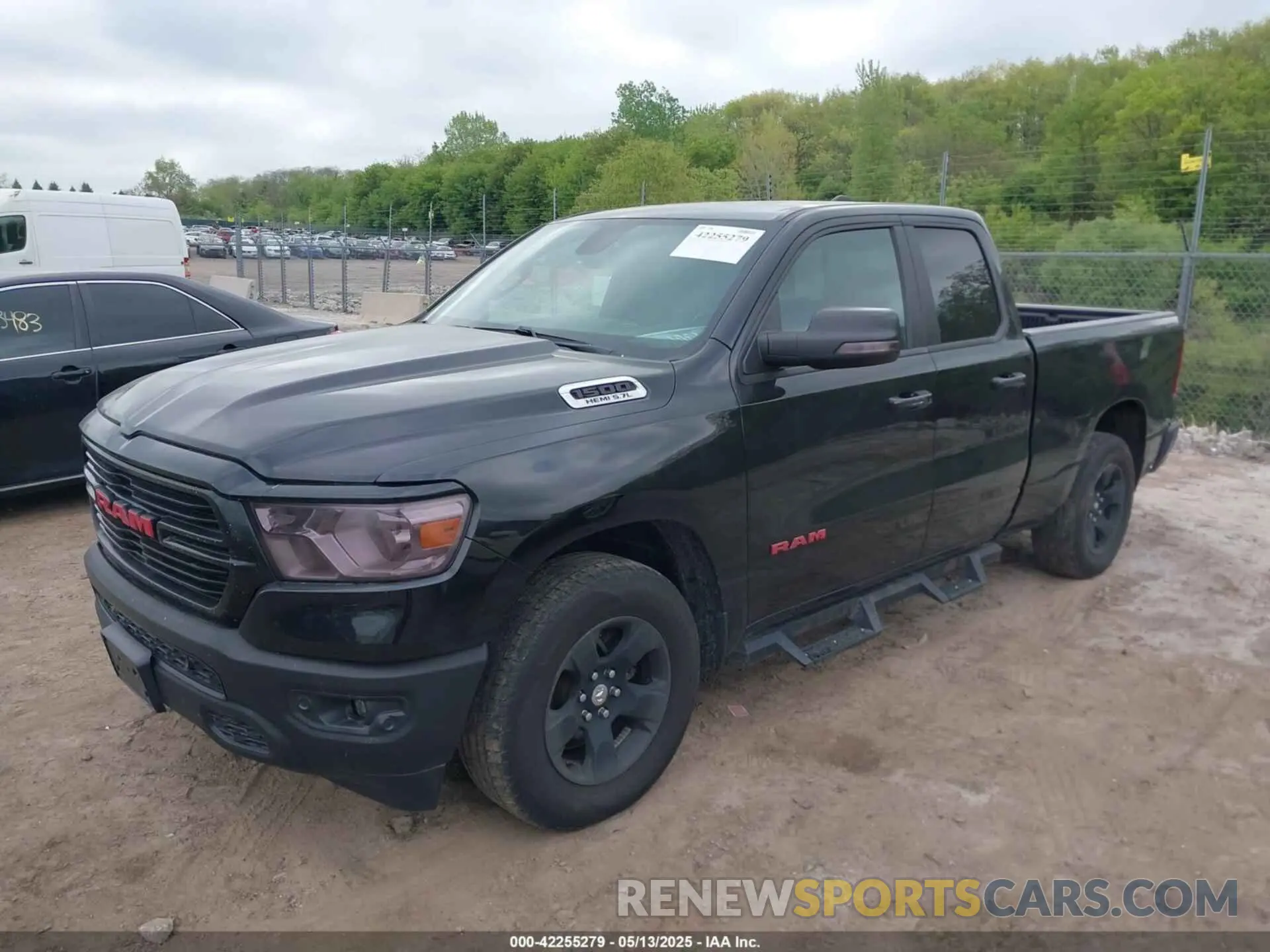 2 Photograph of a damaged car 1C6SRFBTXKN656065 RAM 1500 2019