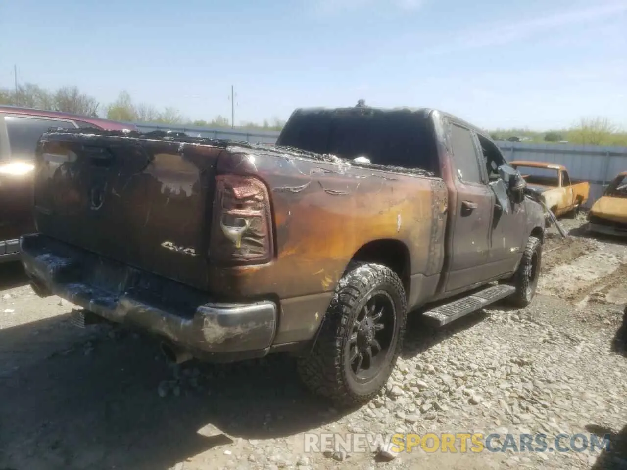 3 Photograph of a damaged car 1C6SRFBTXKN656809 RAM 1500 2019