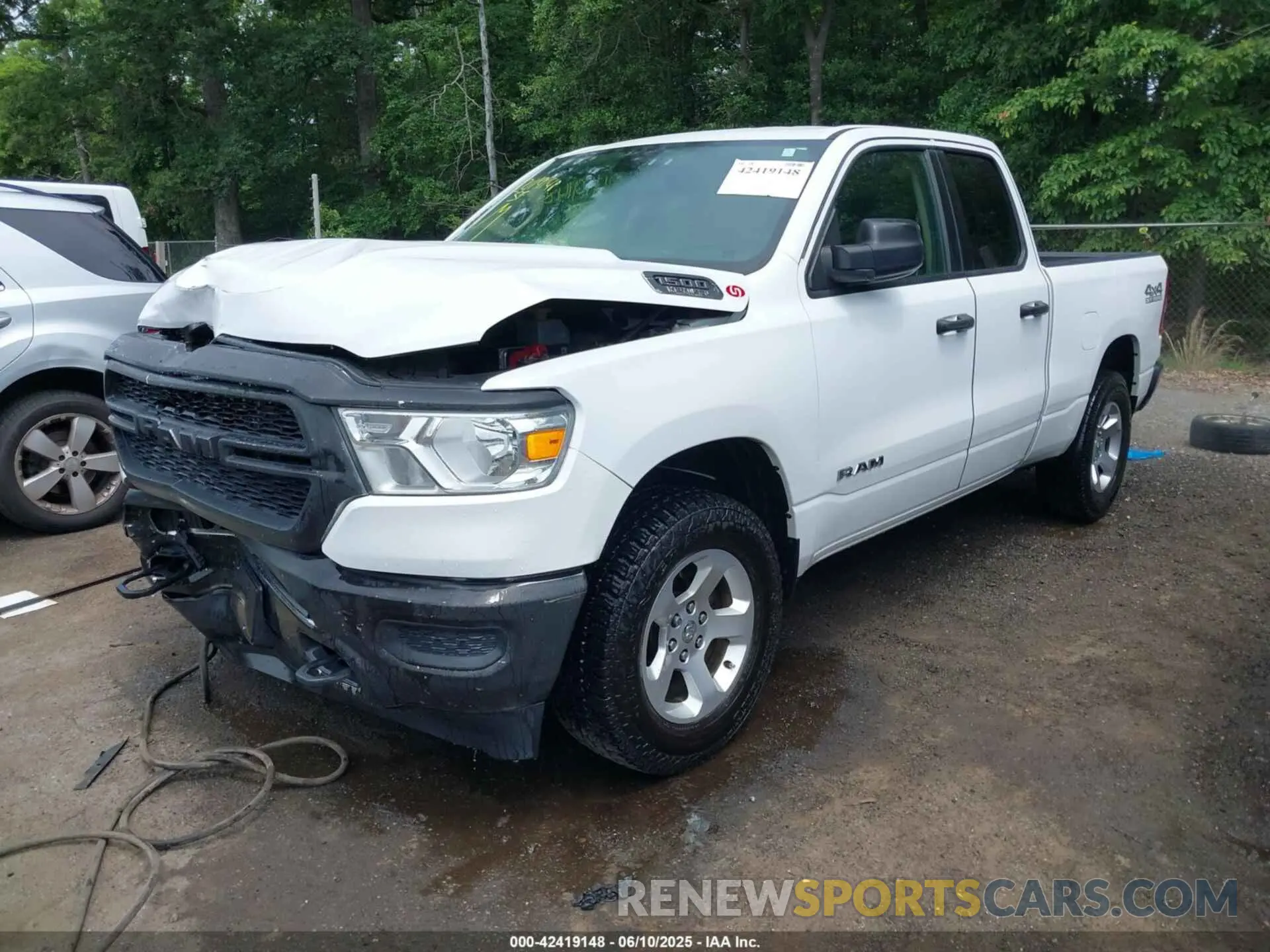 2 Photograph of a damaged car 1C6SRFCT4KN599134 RAM 1500 2019