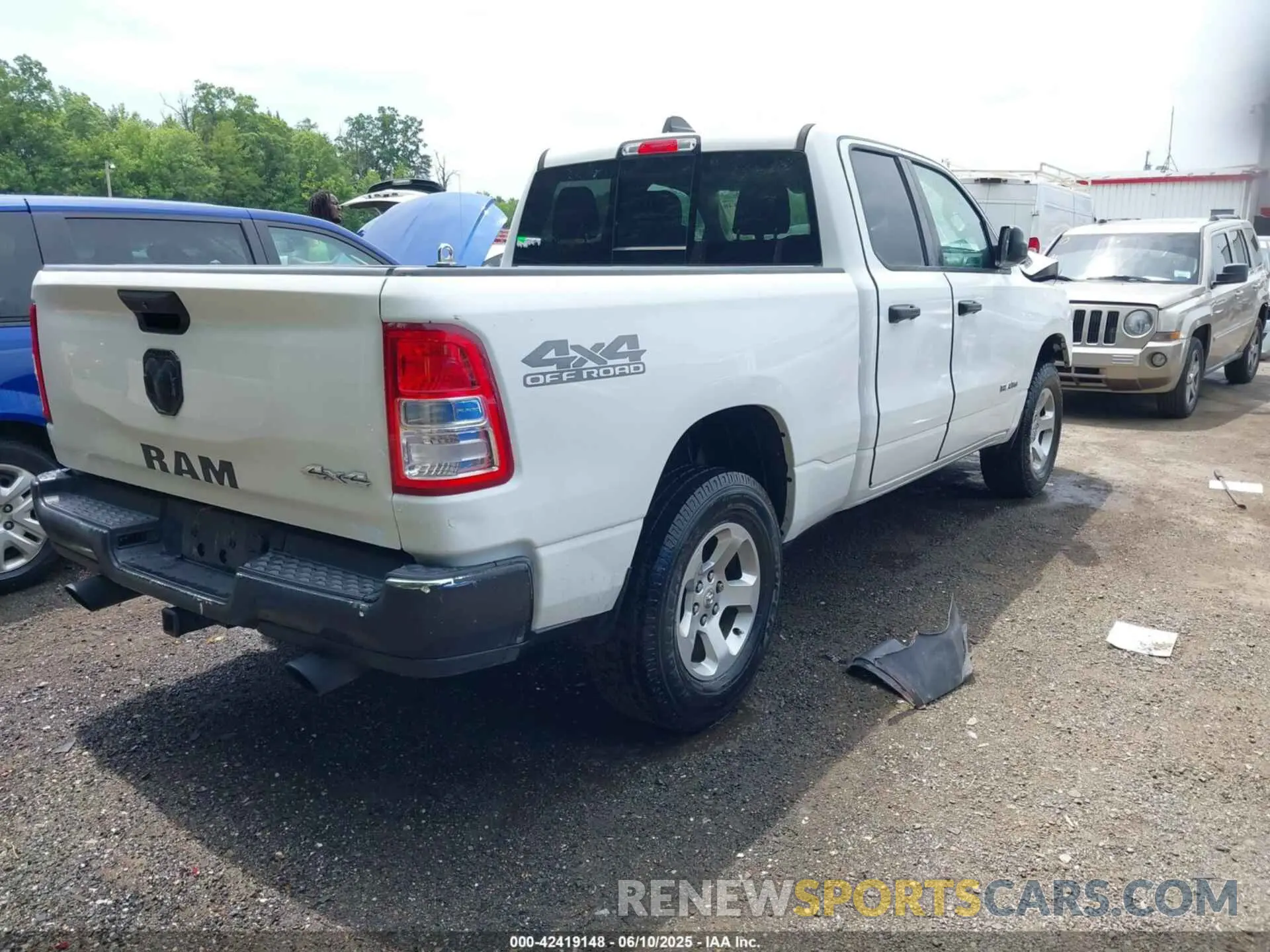4 Photograph of a damaged car 1C6SRFCT4KN599134 RAM 1500 2019