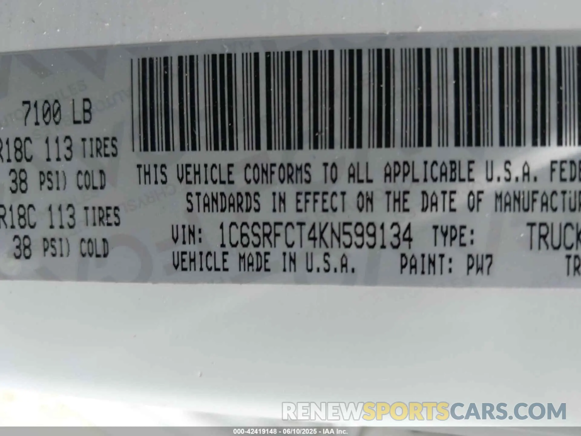 9 Photograph of a damaged car 1C6SRFCT4KN599134 RAM 1500 2019