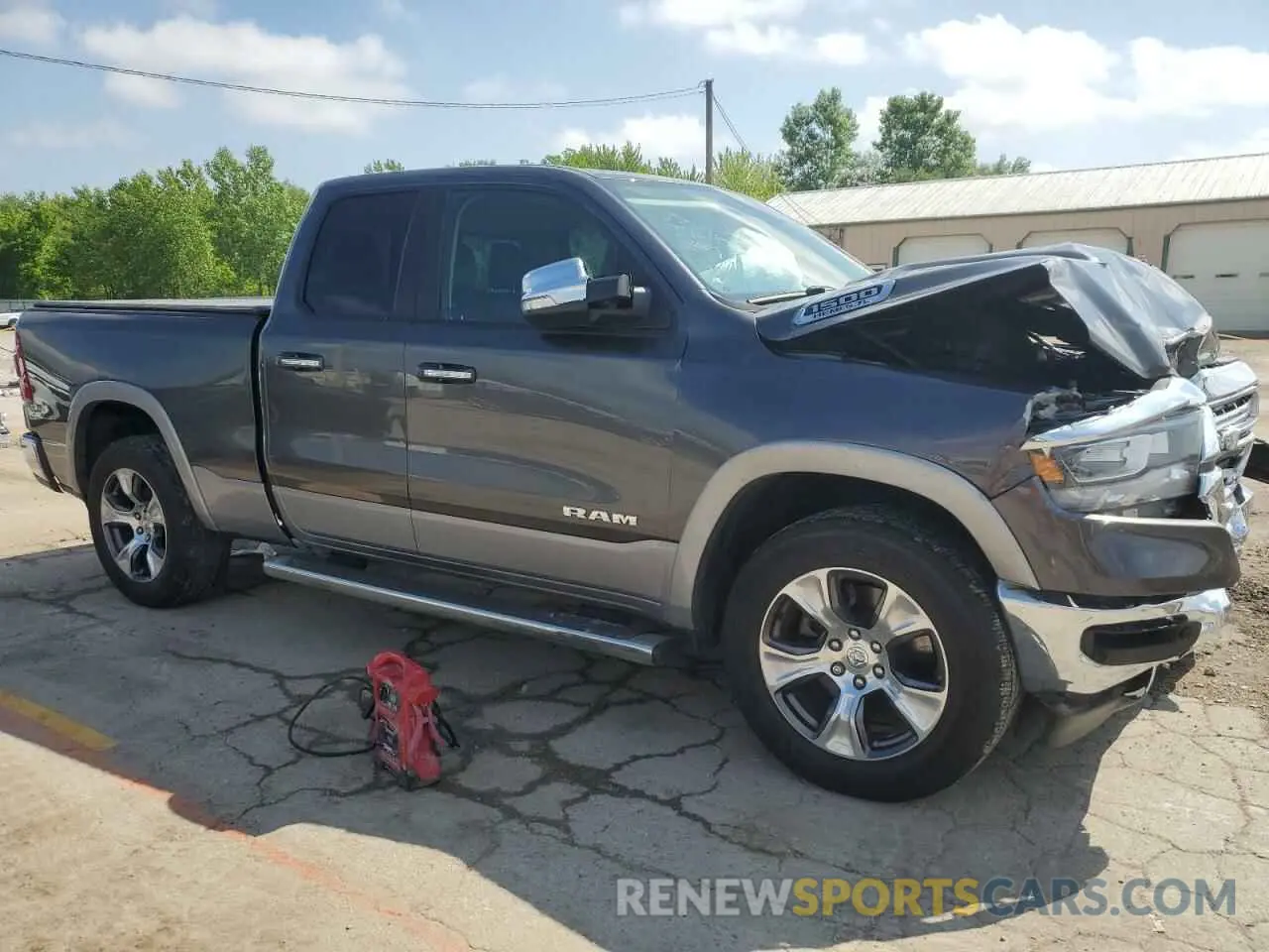4 Photograph of a damaged car 1C6SRFDT2KN514953 RAM 1500 2019