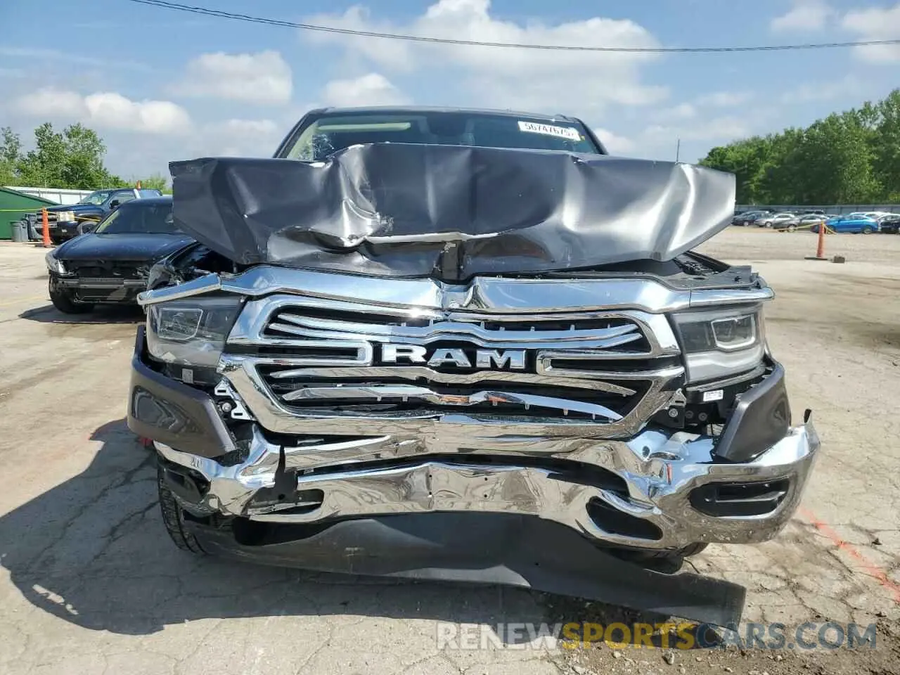 5 Photograph of a damaged car 1C6SRFDT2KN514953 RAM 1500 2019