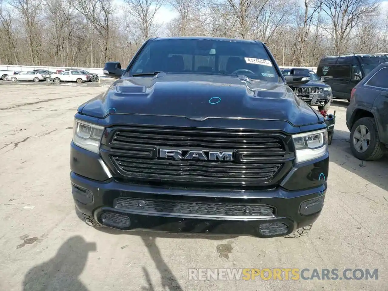 5 Photograph of a damaged car 1C6SRFDT3KN602992 RAM 1500 2019