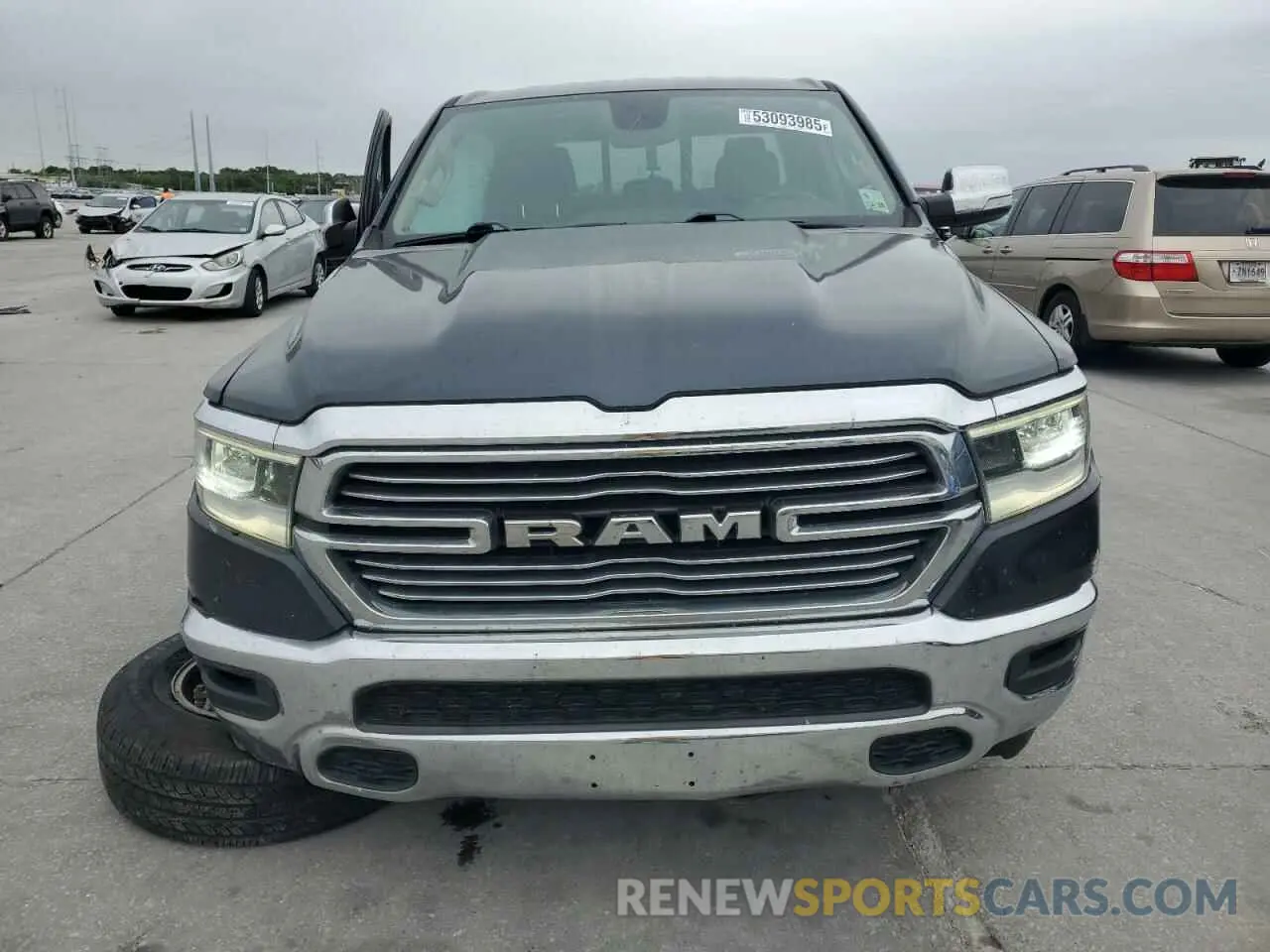 5 Photograph of a damaged car 1C6SRFDT4KN806409 RAM 1500 2019
