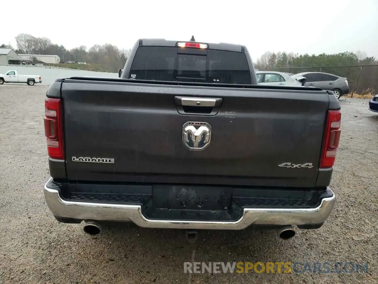 6 Photograph of a damaged car 1C6SRFDT5KN871267 RAM 1500 2019