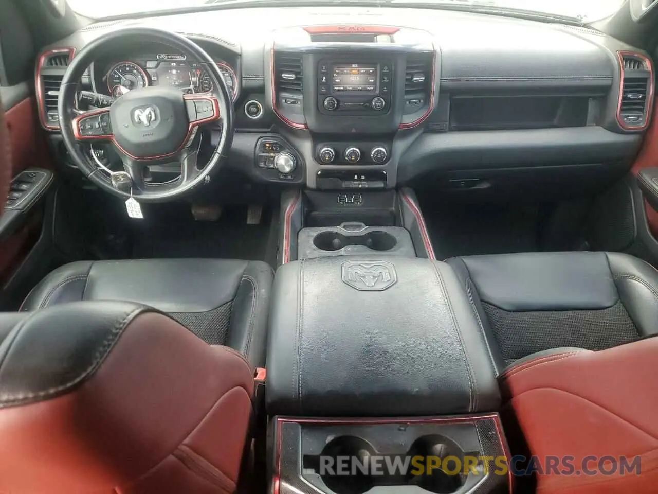 8 Photograph of a damaged car 1C6SRFET1KN875363 RAM 1500 2019