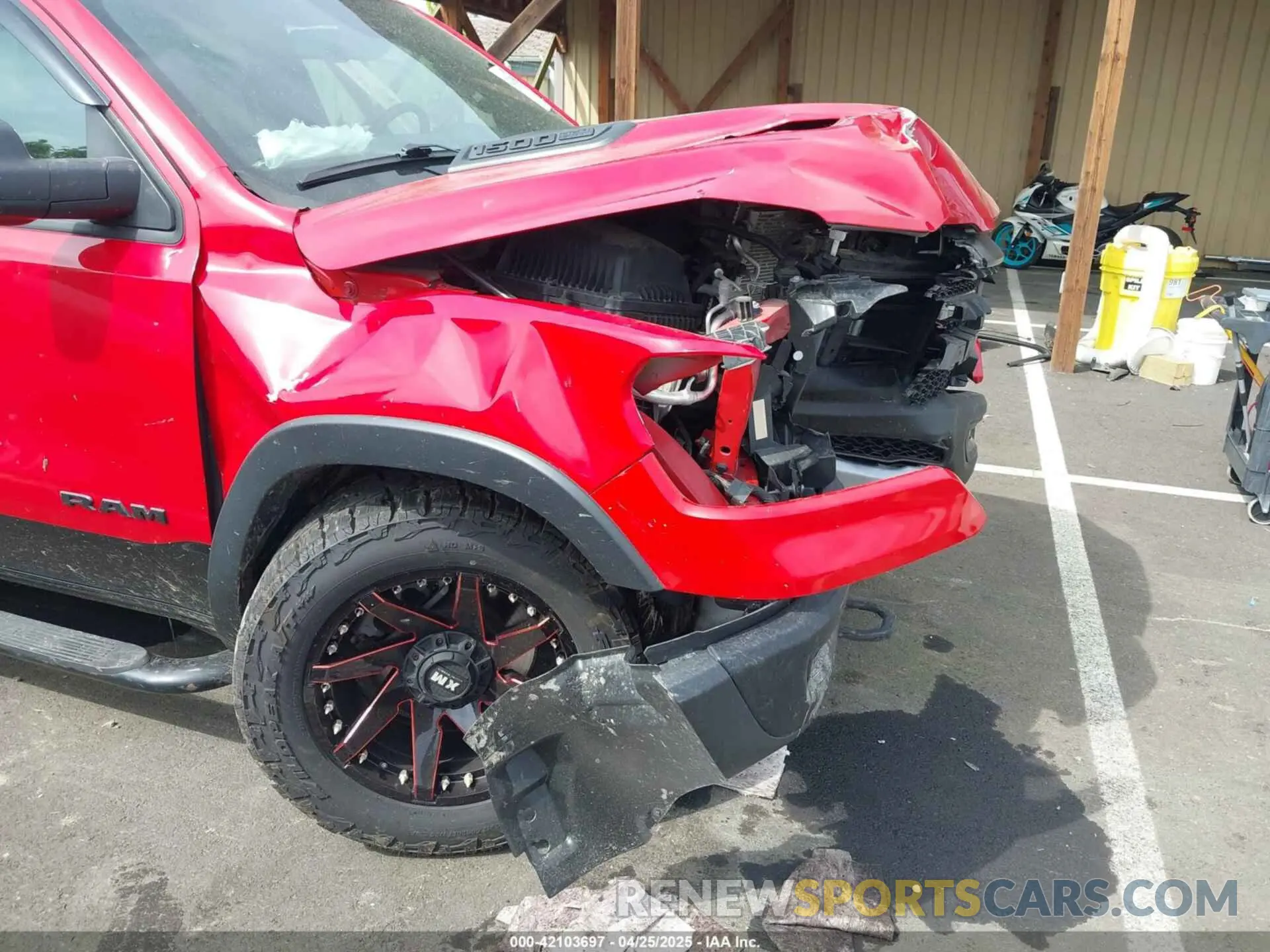 17 Photograph of a damaged car 1C6SRFET2KN599078 RAM 1500 2019