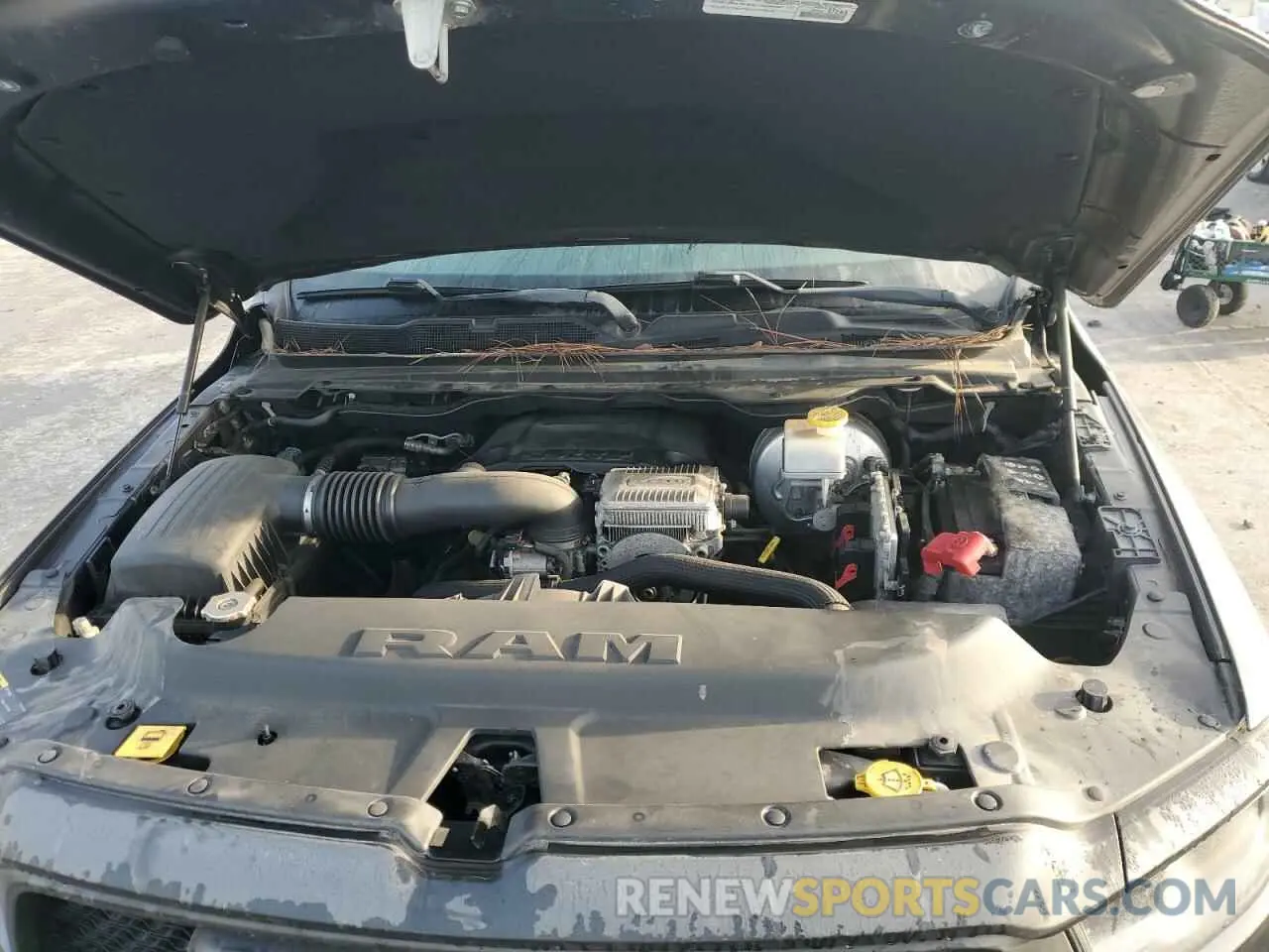11 Photograph of a damaged car 1C6SRFET4KN577695 RAM 1500 2019