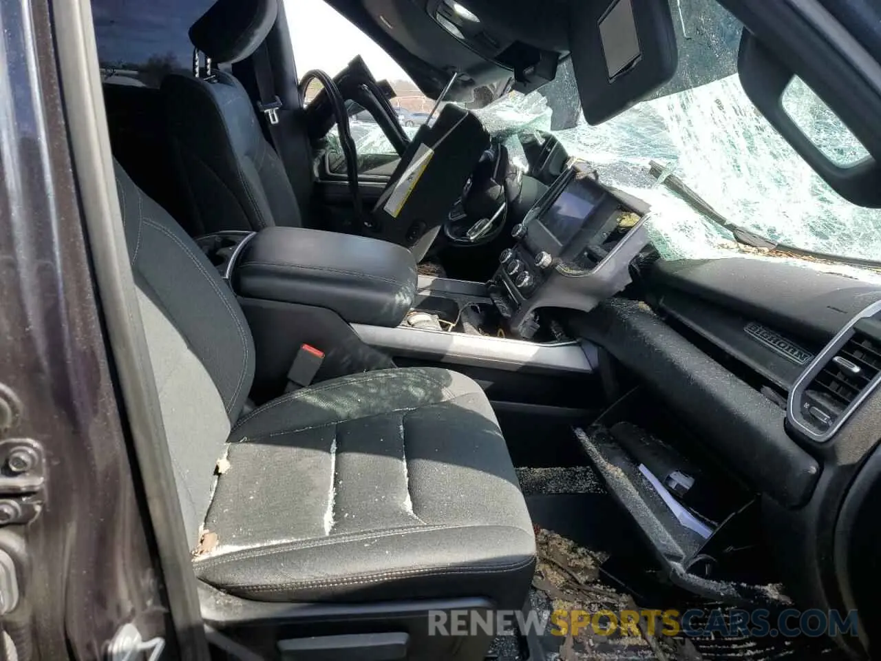 7 Photograph of a damaged car 1C6SRFFT0KN532414 RAM 1500 2019